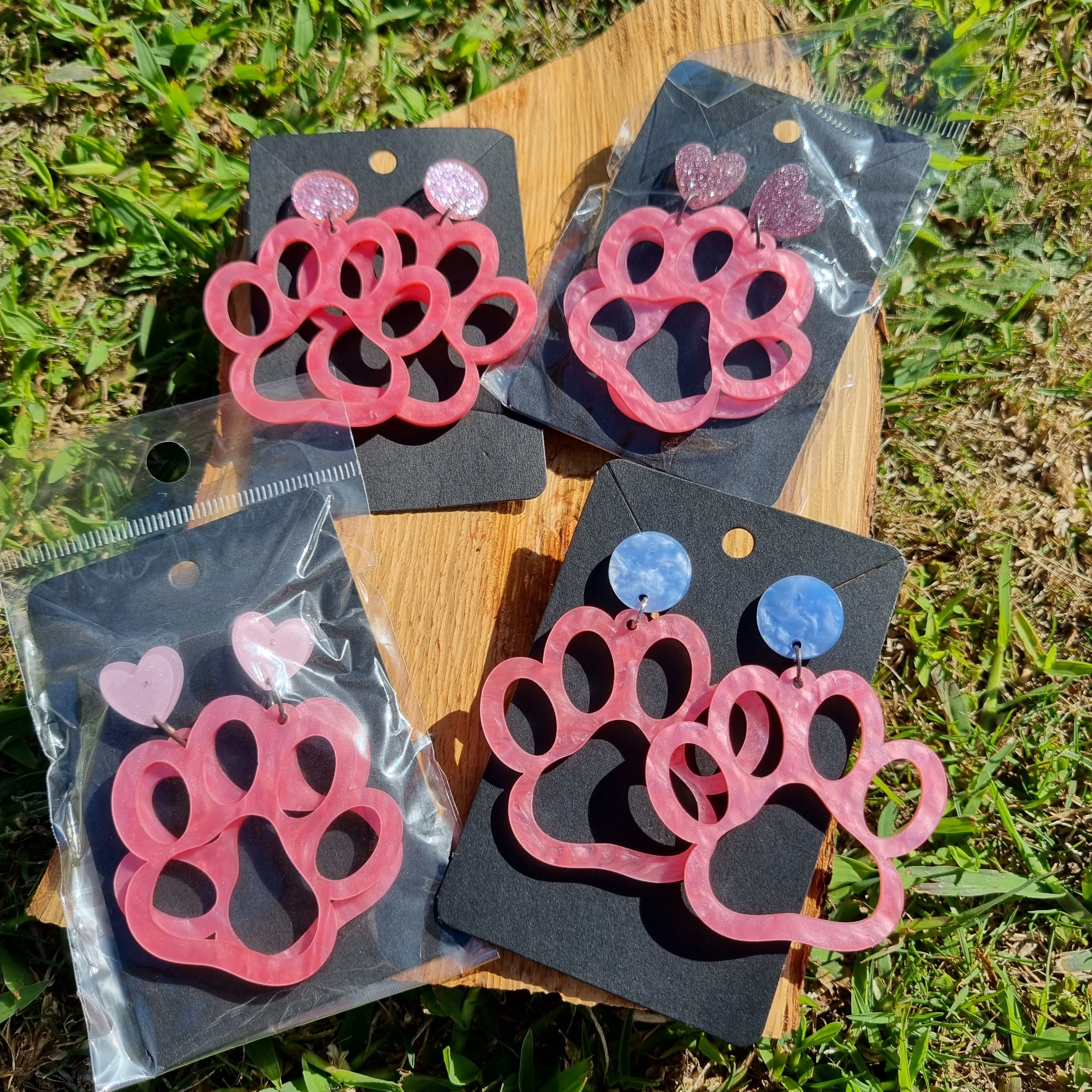 Paw Earrings - Pink