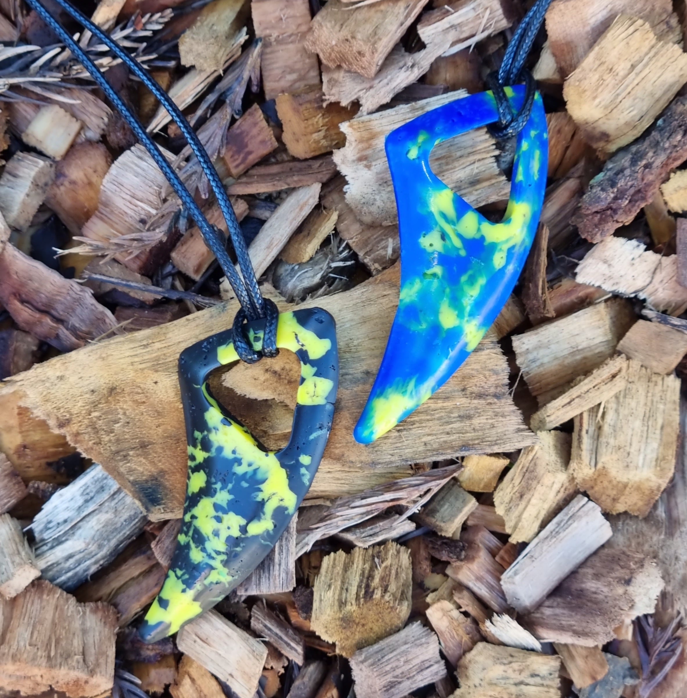 Claw Necklace - recycled plastic